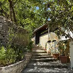 Latifi 4* Gjirokastër