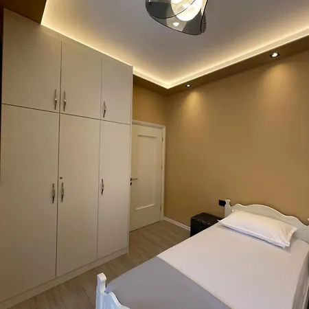 Latifi Guest house