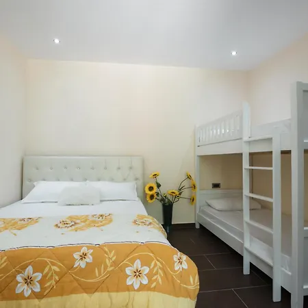 Latifi Guest house *
