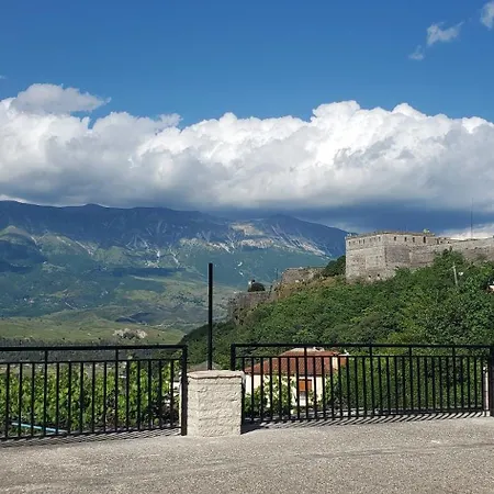 Guest house Latifi Gjirokaster
