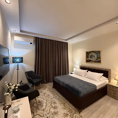 Latifi 4* Гирокастра