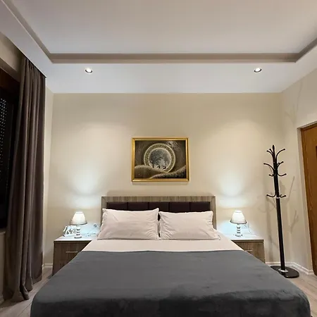 Latifi Maison d'hôtes Gjirokastër