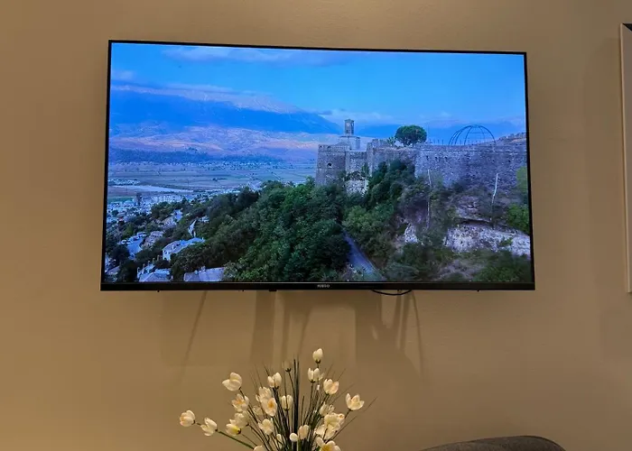 Latifi Guest house 3*